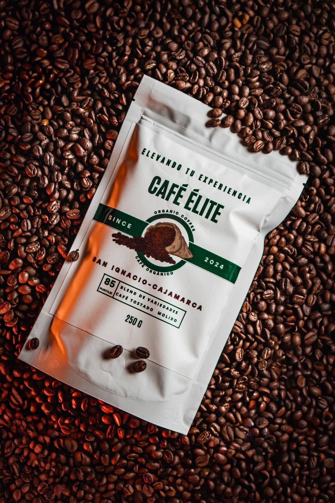 CAFÉ ELITE